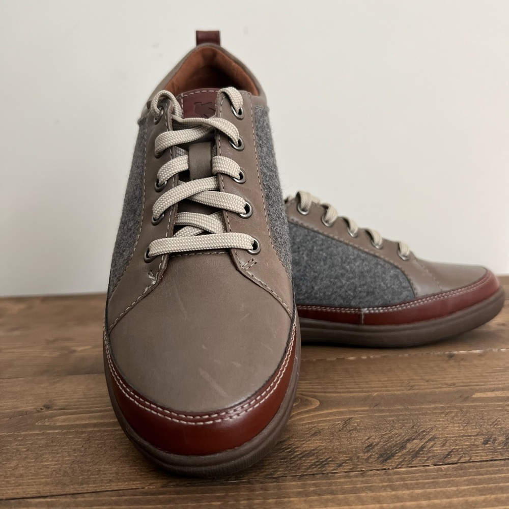 NWOT Cobb Hill women’s baile sneaker charcoal felt/ brown leather size 6